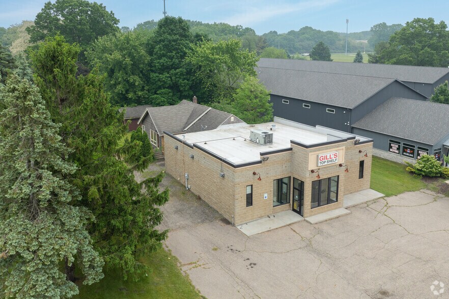 More Photos Of 4435 Red Arrow Hwy, Stevensville Restaurant For Lease