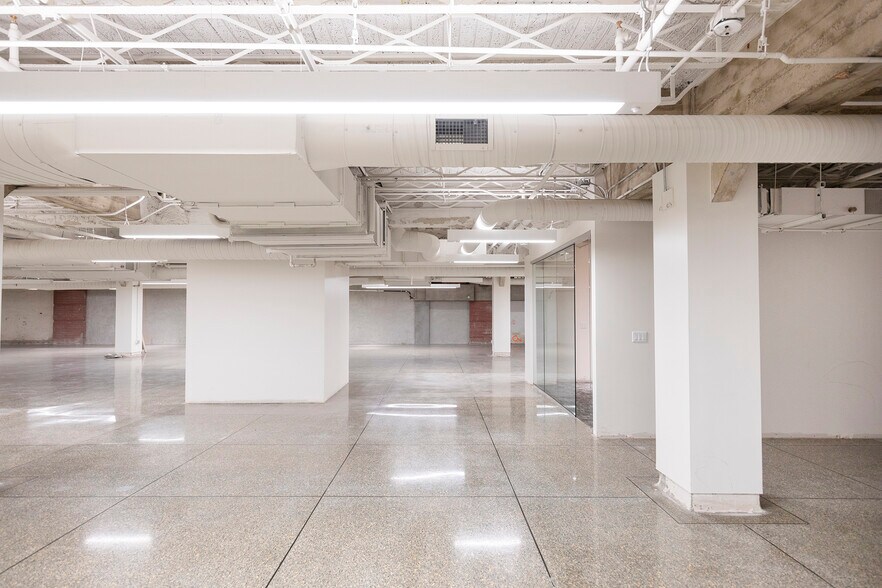 More Photos Of 830 K St, Sacramento Office For Lease