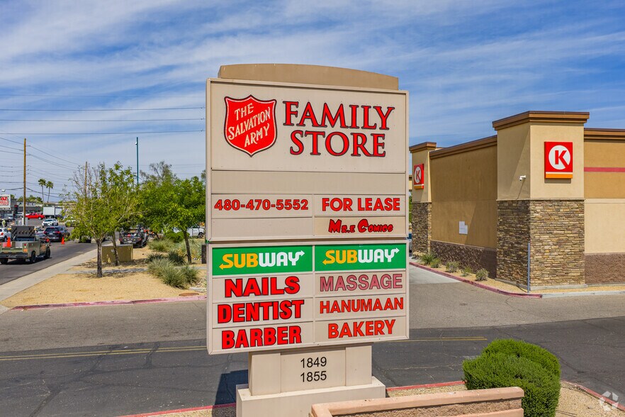 More Photos Of 1825-1855 W Greenway Rd, Phoenix Freestanding For Lease