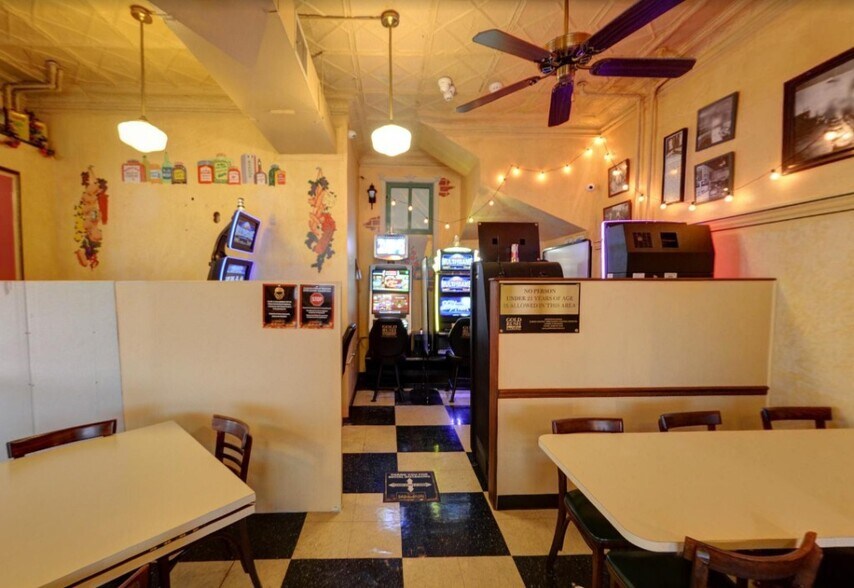 More Photos Of 5615 W Roosevelt Rd, Cicero Restaurant For Sale