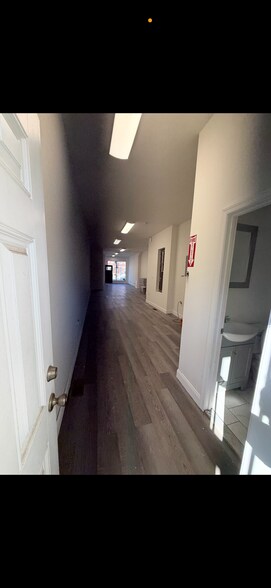 More Photos Of 1839 W North Ave, Baltimore Storefront Retail Office For Lease