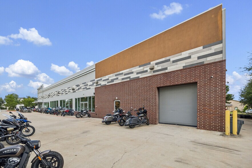 More Photos Of 198 Ed English Dr, Shenandoah General Retail For Sale