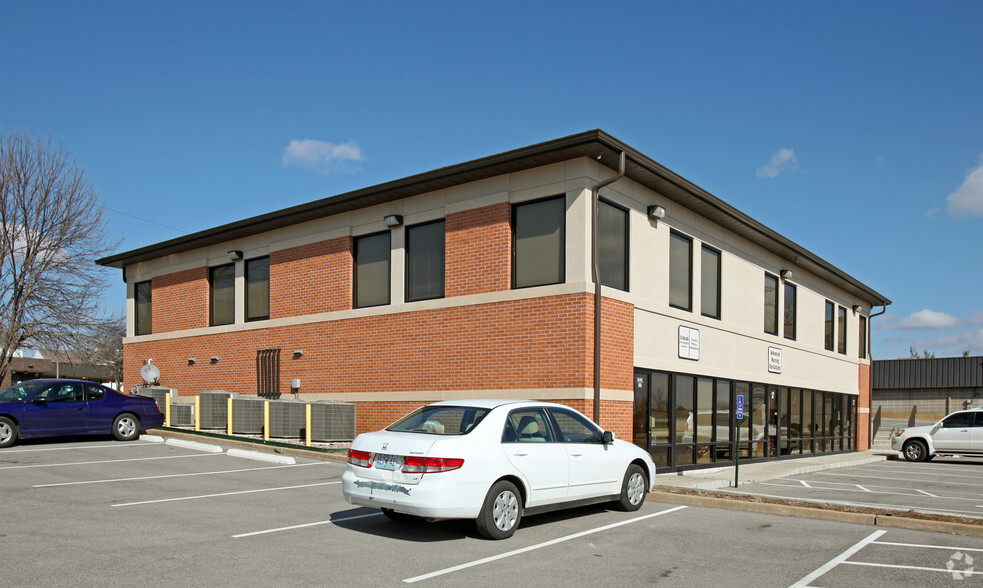 Primary Photo Of 2880 Netherton Dr, Saint Louis Medical For Lease