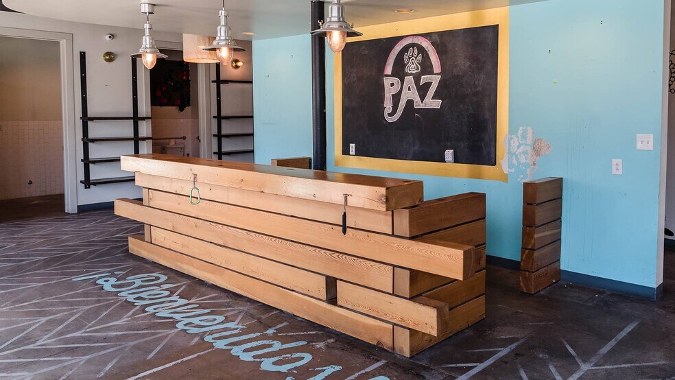 More Photos Of 2400 E Cesar Chavez St, Austin Loft Creative Space For Lease