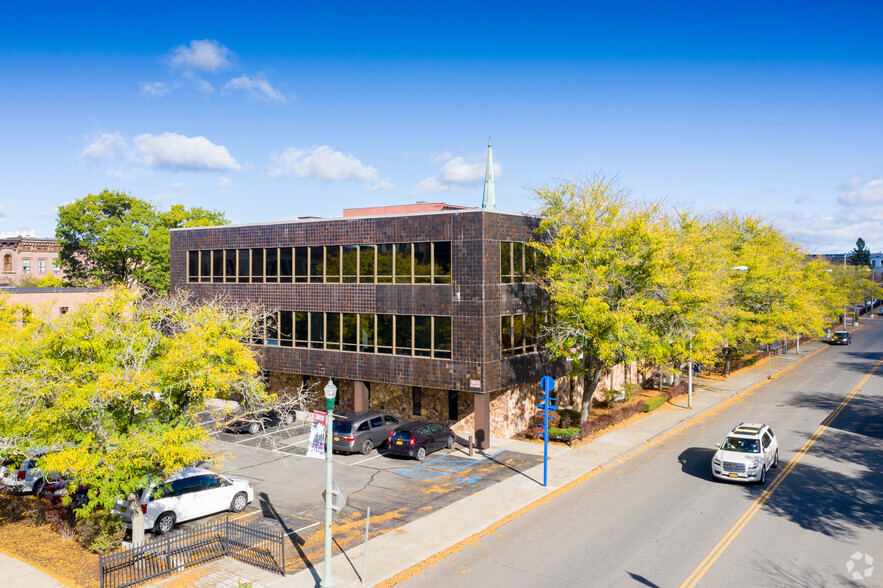 Primary Photo Of 1801 6th Ave, Troy Office For Lease