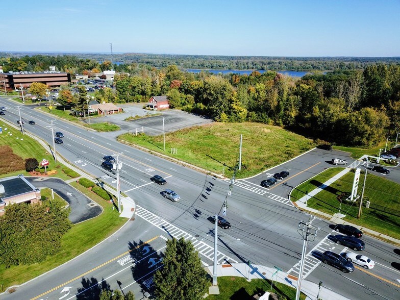 More Photos Of 1167-1171 Troy Schenectady Rd, Latham Land For Lease