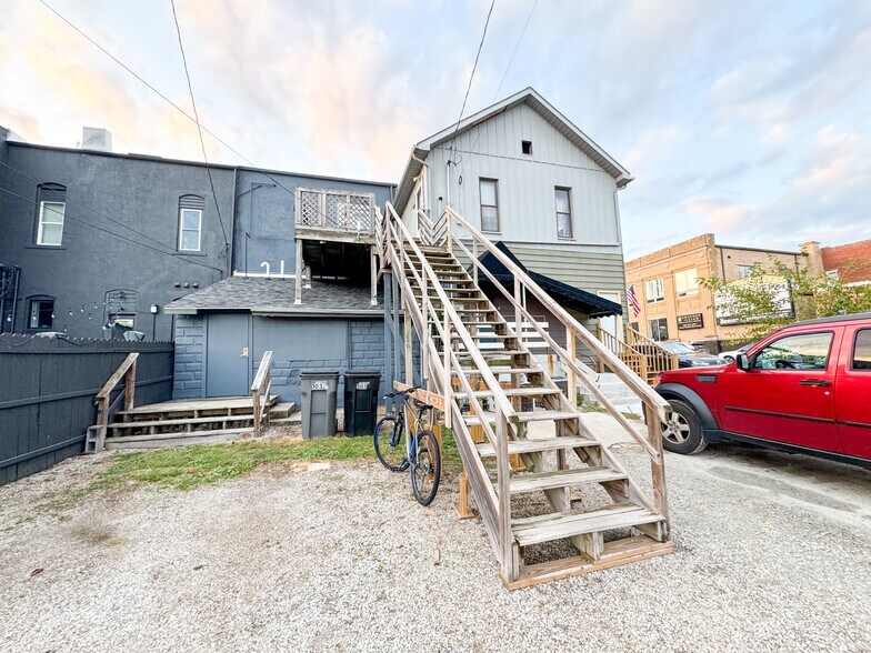 More Photos Of 101 W Main St, Syracuse Storefront Retail Residential For Lease
