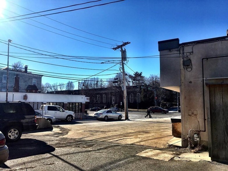 More Photos Of 1942 Centre St, West Roxbury Auto Repair For Lease