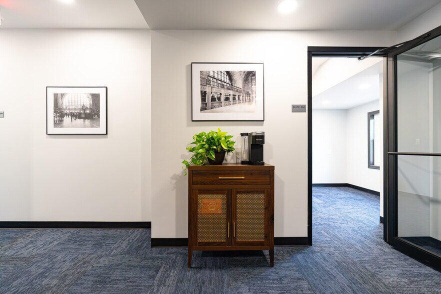 More Photos Of 6512 Main St, Buffalo Office For Lease