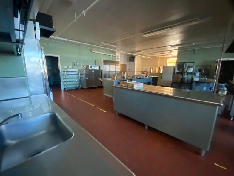 More Photos Of 25 Ewing St, Helena Medical For Sale