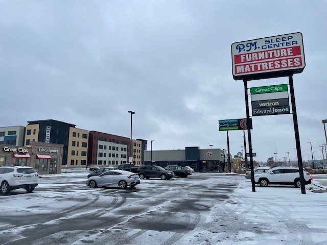 More Photos Of 831-923 W Clairemont Ave, Eau Claire Storefront For Lease