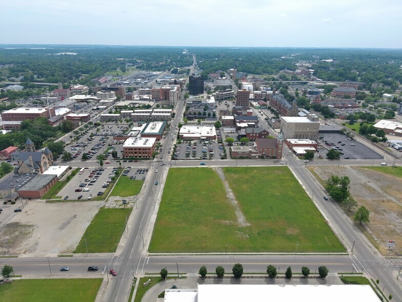 More Photos Of 325 W Columbia St, Springfield Land For Sale