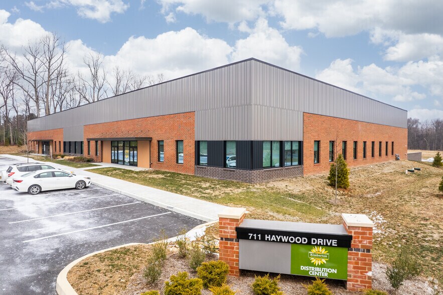 More Photos Of 711 Haywood Dr, Exton Light Manufacturing For Lease
