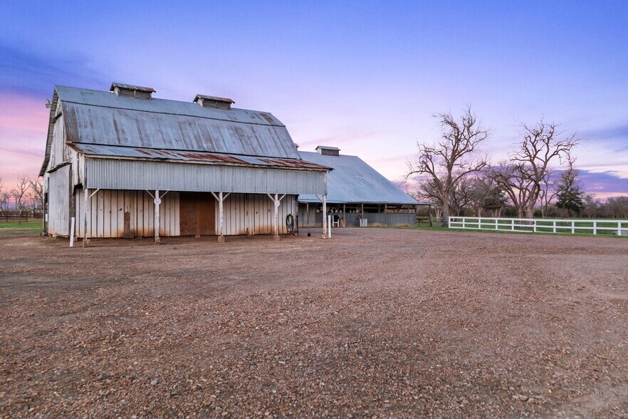 More Photos Of 9903 FM 2759 Rd, Richmond Specialty For Sale