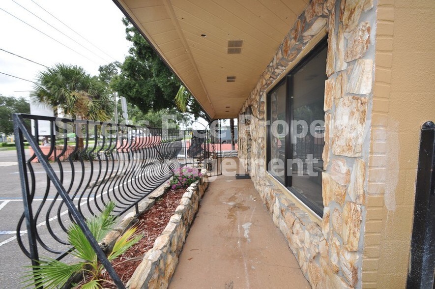 More Photos Of 2596 Nursery Rd, Clearwater Medical For Lease