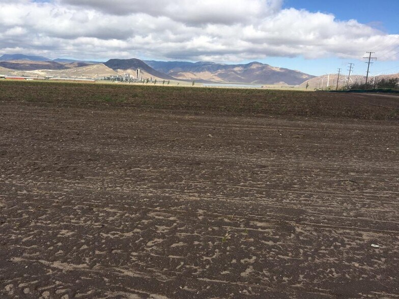 More Photos Of 20028 Tehachapi Willow Springs, Tehachapi Land For Sale