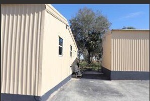 More Photos Of 22110 Palm Beach Blvd, Alva Warehouse For Sale