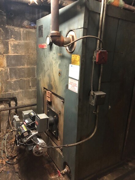 More Photos Of 376-380 McLean Ave, Yonkers Apartments For Sale