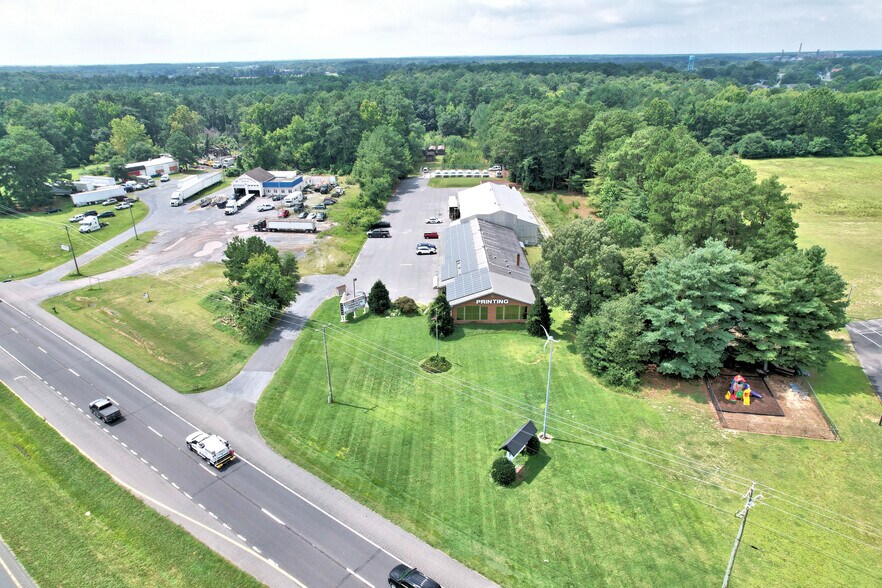 More Photos Of 24904 Sussex Hwy, Seaford Freestanding For Sale