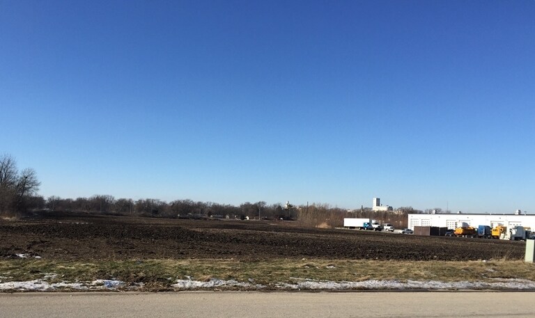 More Photos Of 2700 Eastgate Industrial Pky, Kankakee Land For Sale