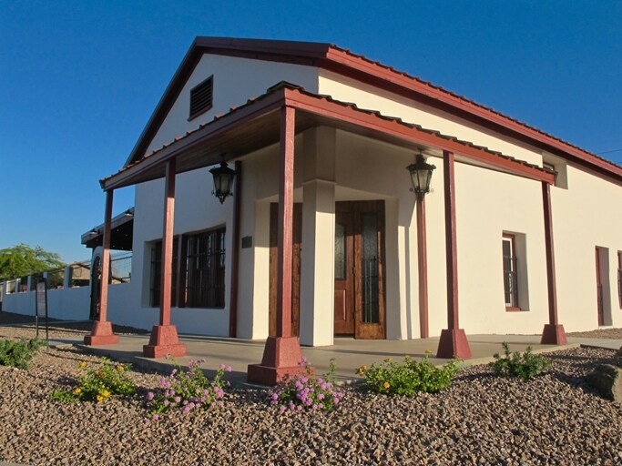 More Photos Of 301 N Picacho St, Casa Grande Restaurant For Sale