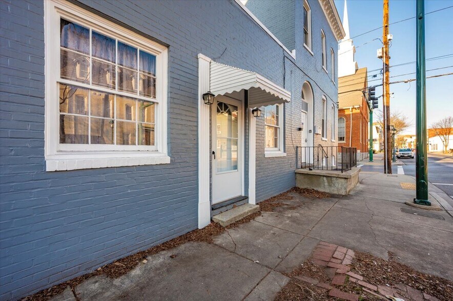 More Photos Of 201-203 E Washington St, Hagerstown Apartments For Sale