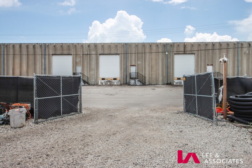 More Photos Of 1401 SW 8th St, Pompano Beach Warehouse For Lease