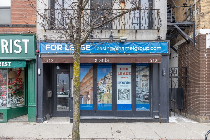 More Photos Of 210 Hanover St, Boston Restaurant For Lease