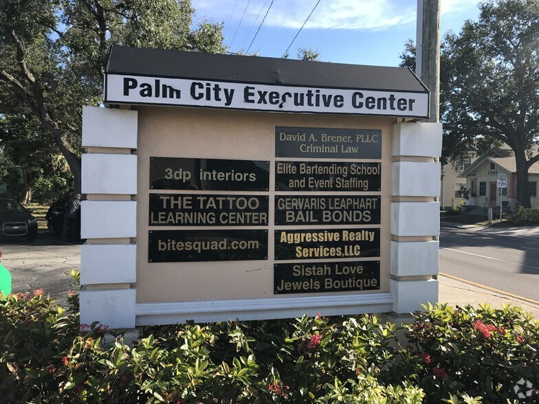 More Photos Of 2502 2nd St, Fort Myers Unknown For Lease