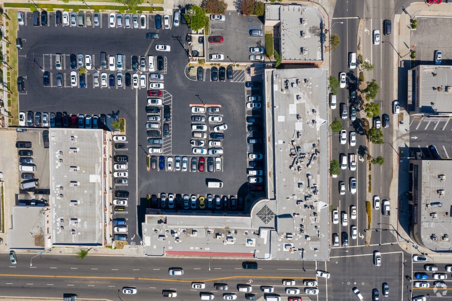 More Photos Of 1-33 E Valley Blvd, Alhambra Unknown For Lease