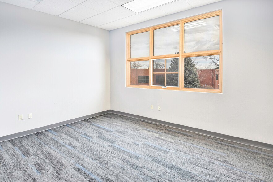 More Photos Of 88 Inverness Cir E, Englewood Office For Sale