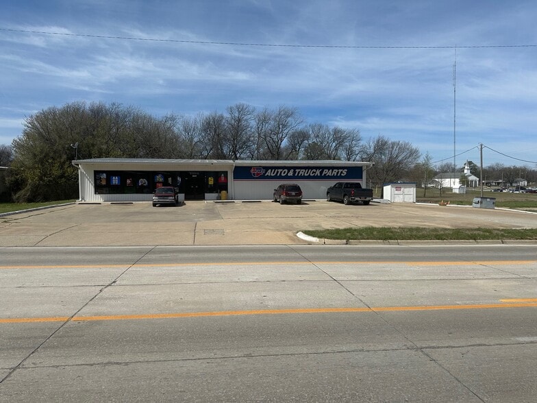 Primary Photo Of 1017 N Washington St, Ardmore Freestanding For Sale