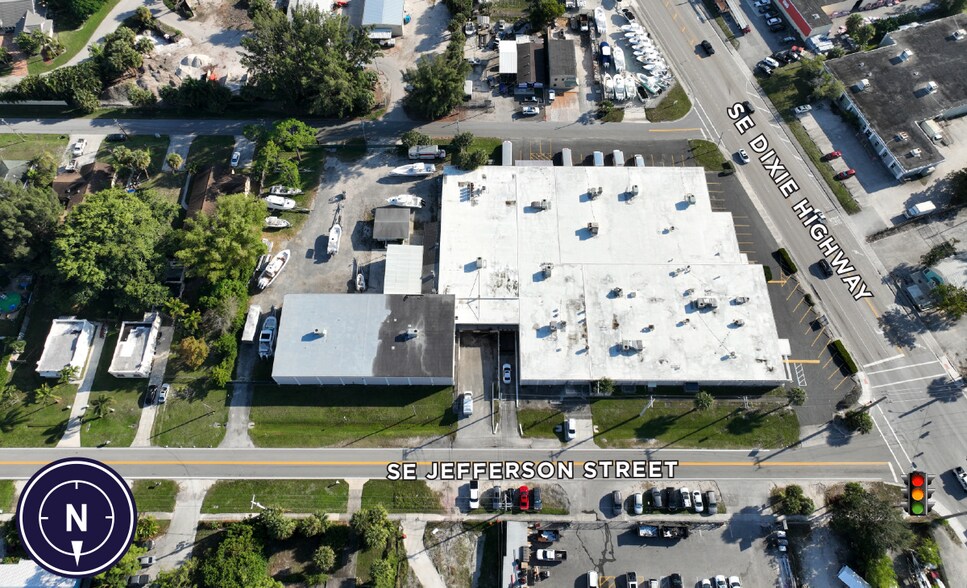 More Photos Of 3601 SE Dixie Hwy, Stuart Warehouse For Sale