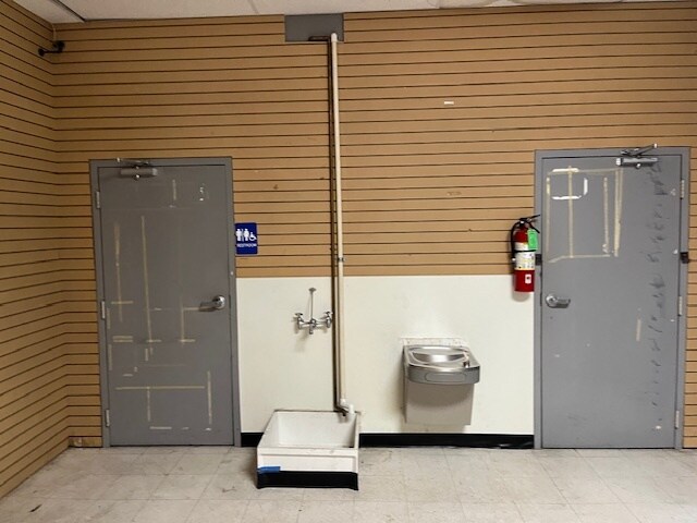 More Photos Of 1217 S Frontage Rd, Meridian Unknown For Lease