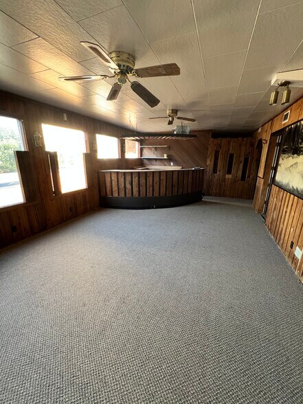 More Photos Of 45441 McKenzie Hwy, Leaburg Restaurant For Sale