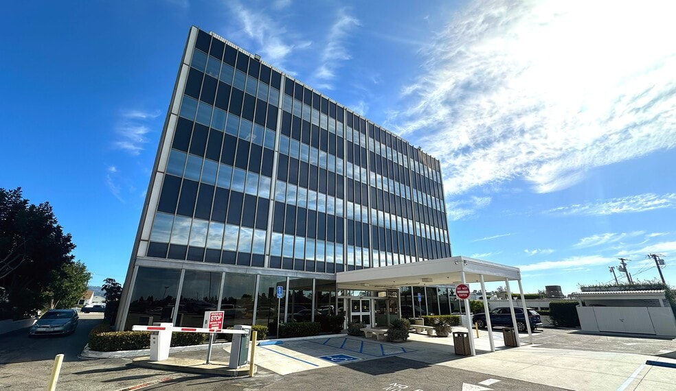 More Photos Of 4305 Torrance Blvd, Torrance Medical For Sale