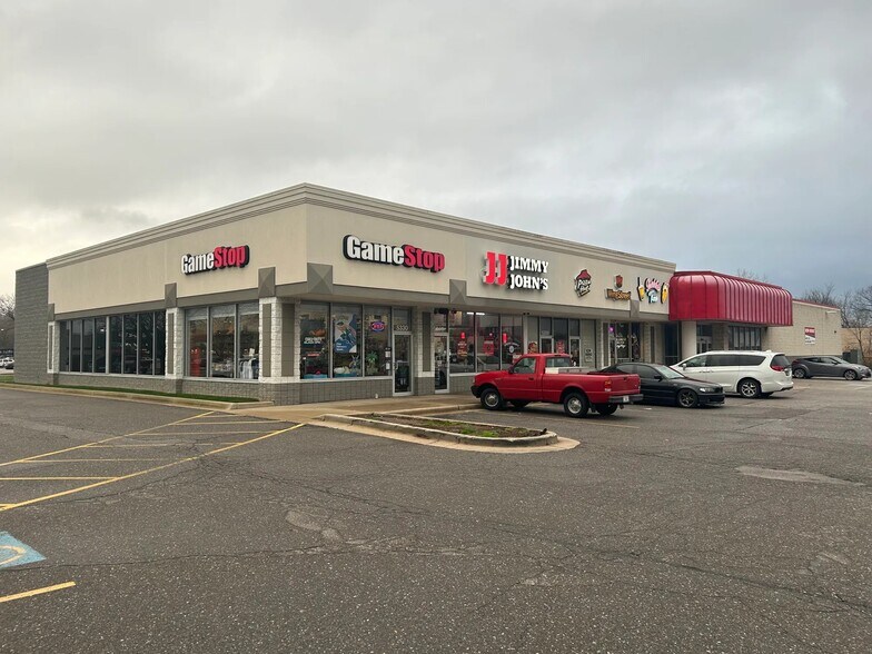 More Photos Of 5350 S Franklin St, Michigan City Storefront For Lease