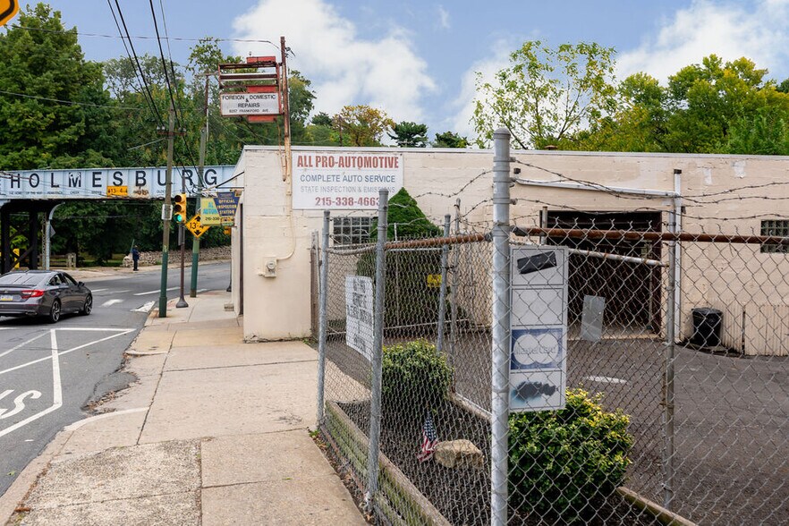 More Photos Of 8257 Frankford Ave, Philadelphia Auto Repair For Sale
