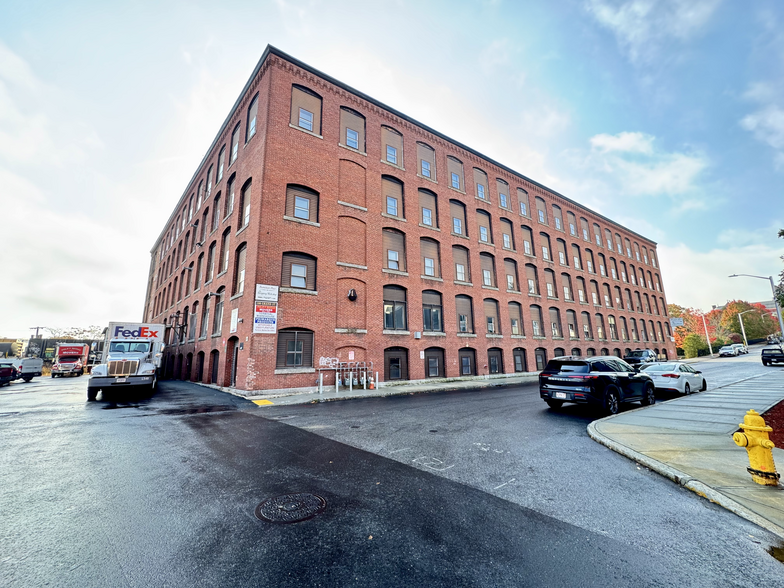 Primary Photo Of 100 Grand St, Worcester Warehouse For Lease