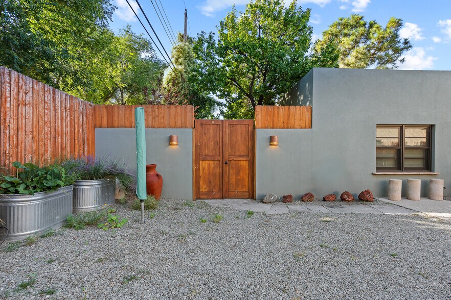 More Photos Of 1315 S St. Francis, Santa Fe Office For Sale