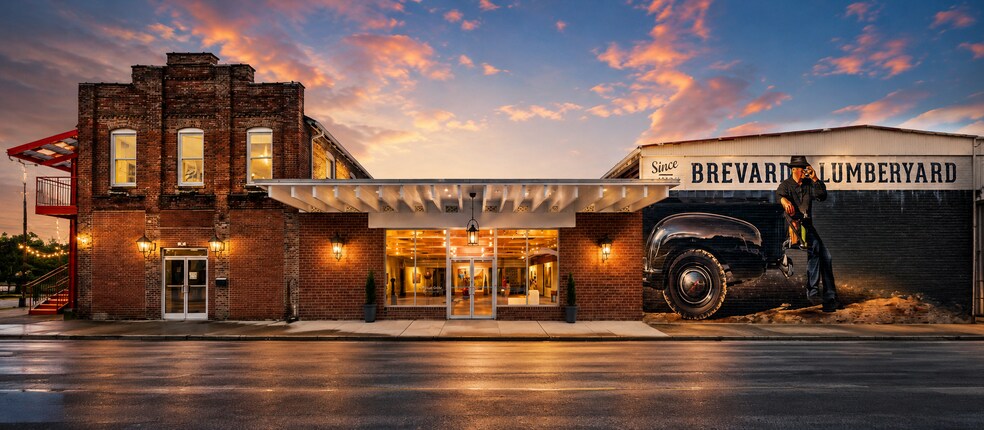 More Photos Of 200 King St, Brevard Storefront Retail Office For Lease
