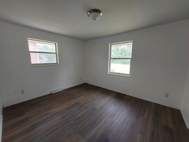 More Photos Of 435 Woodland Ave, Steubenville Apartments For Sale