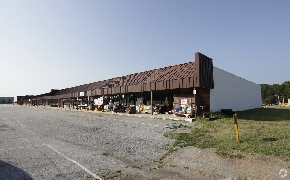More Photos Of 28024-28032 Us-76 Hwy, Clinton Storefront For Sale