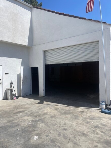 More Photos Of 4130 Hallmark Pky, San Bernardino Warehouse For Lease