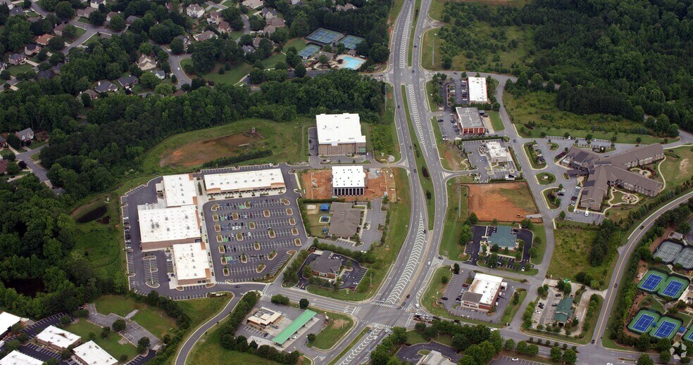 More Photos Of 3170 Peachtree Pkwy, Johns Creek Office For Lease