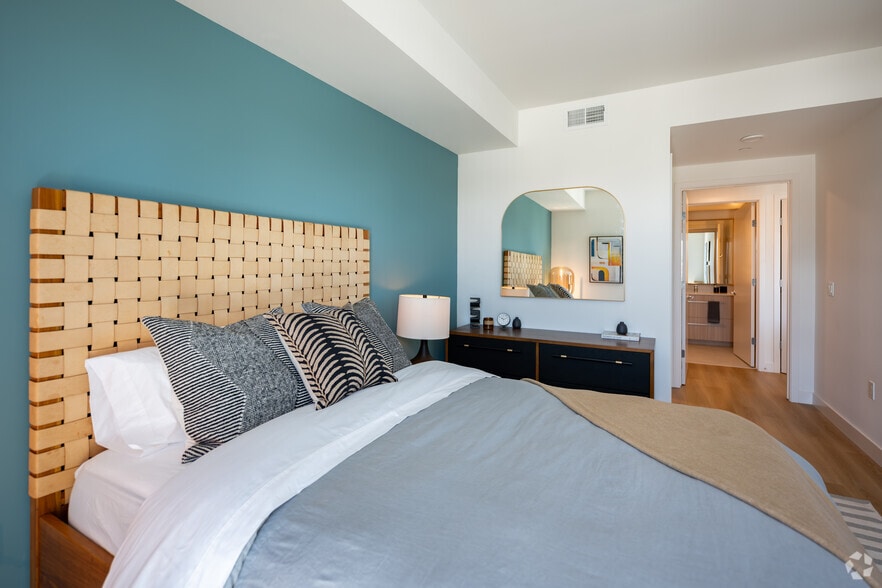 More Photos Of 420 Mendocino Ave, Santa Rosa Apartments For Lease