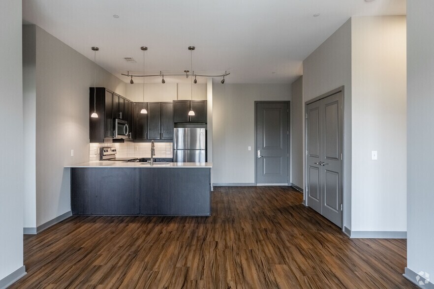 More Photos Of 120 S 5th St, Nashville Apartments For Lease