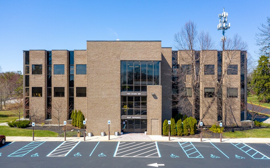 Primary Photo Of 2 Sylvan Way, Parsippany Medical For Lease