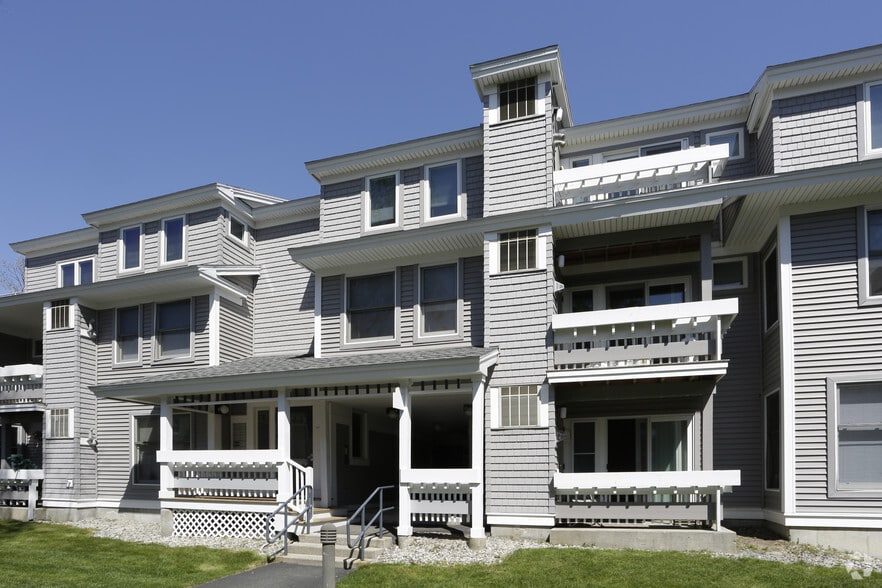 More Photos Of 171 East St, Methuen Apartments For Sale