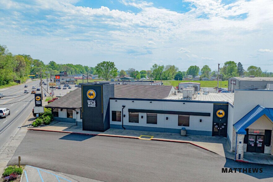 Primary Photo Of 100 Lakeview Ct, Parkersburg Restaurant For Sale